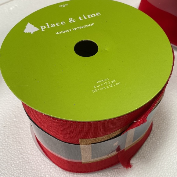 Set of 3 Holidy Wide Craft Ribbons. - Picture 3 of 5